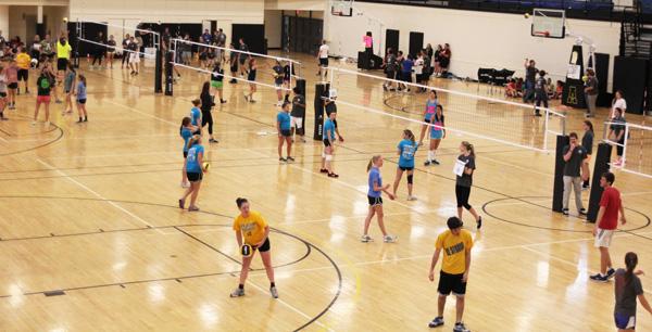 Participants in the Sigma Nu and Appstate Volleyball Team's "1st Annual Volleyball Tournament for Haiti" pack the Varsity Gym on Sunday afternoon. Paul Heckert | The Appalachian