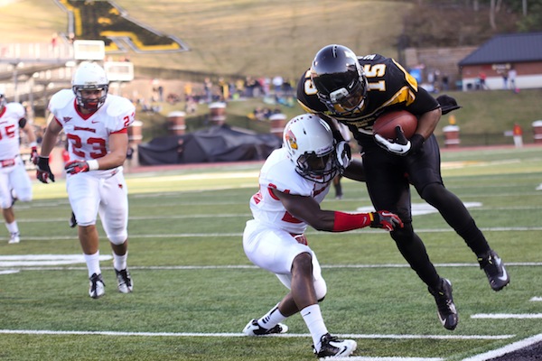 Illinois State defensive back Mike Banks forces Appalachian Wide receiver out of bounds at the 5 yard line. Paul Heckert  |  The Appalachian