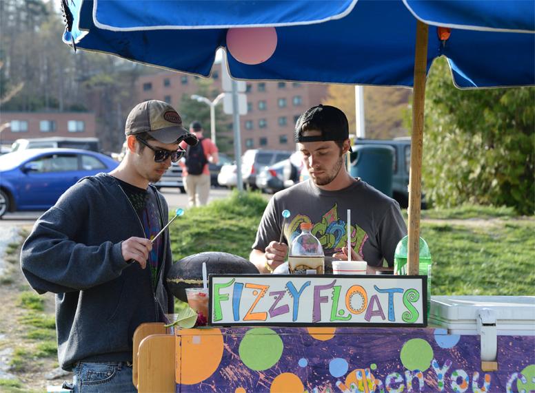 Sophomore environmental science major Joe Bartholomew and Fizzy Floats owner Ethan Peverall create music Friday afternoon at the 2nd Annual EarthTones Music Festival. ASUSES sponsored the event on Duck Pond Field with musical performances, drum circles and community vendors.  Olivia Wilkes  |  The Appalachian