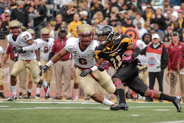 Senior wide receiver Andrew Peacock runs the ball down the field during last year’s homecoming game against Elon. App State defeated Elon 35-23. Photo by Justin Perry  |  The Appalachian