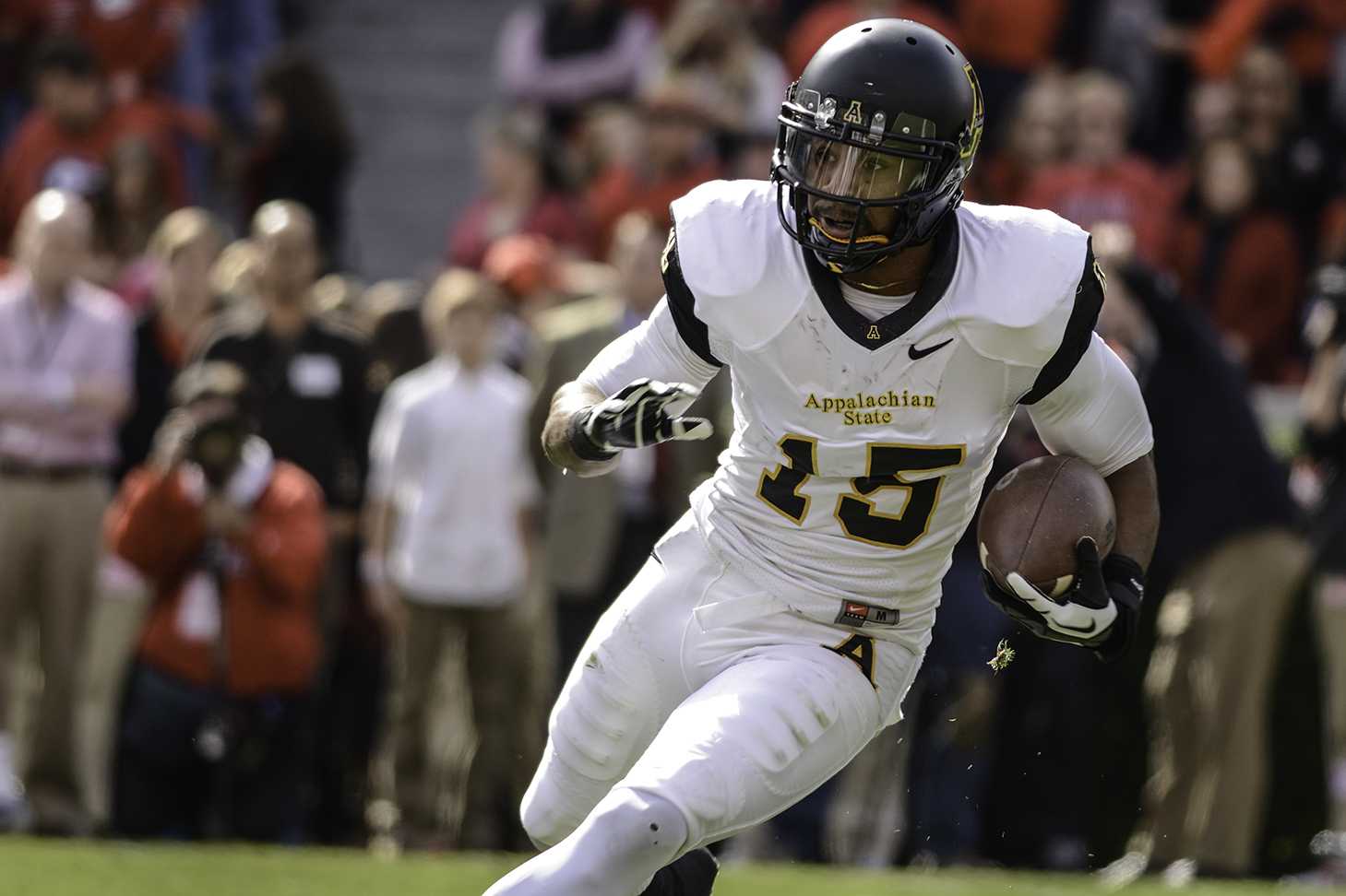 Senior wide receiver Tony Washington has 51 receptions for 715 this season. Photo by Justin Perry  |  The Appalachian