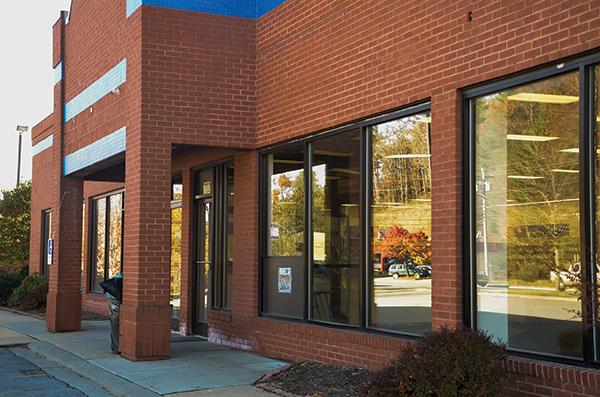 This empty building on Blowing Rock Road, formerly a Blockbuster, has been purchased by The Ardent Companies in preparation for its conversion into an IHOP. Photo by Kim Reynolds  |  The Appalachian