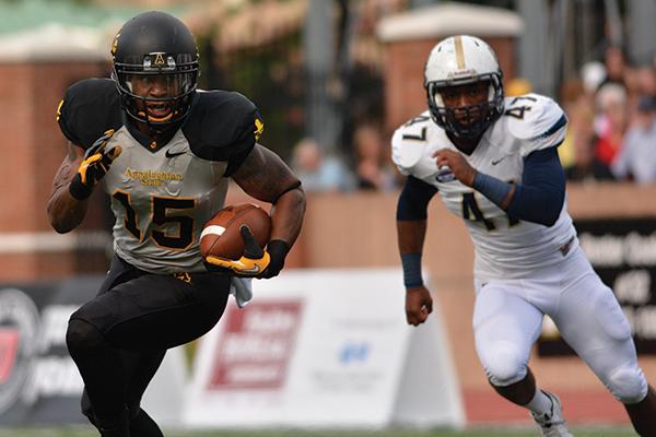 Senior wide receiver Tony Washington charges past the Charleston Southern defense in a game earlier this season. After a 35-28 loss to Chattanooga on Saturday, the Mountaineers will move on to face Georgia this weekend. Photo by Justin Perry  |  The Appalachian